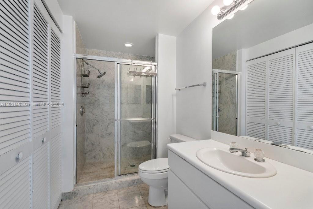 OCEANIA IV CONDO - Residential Lease