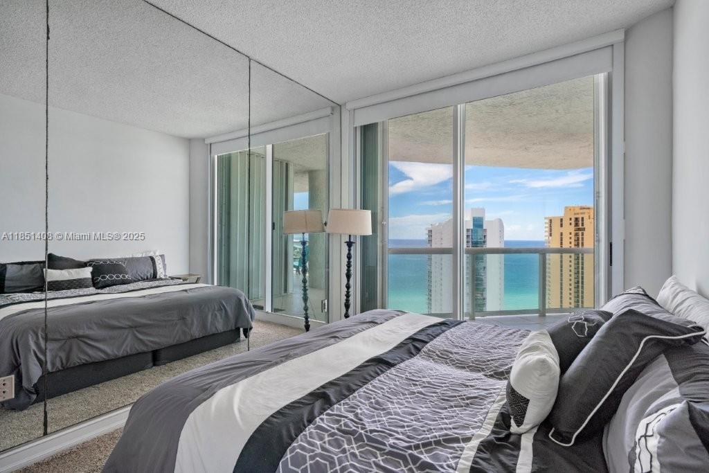 OCEANIA IV CONDO - Residential Lease