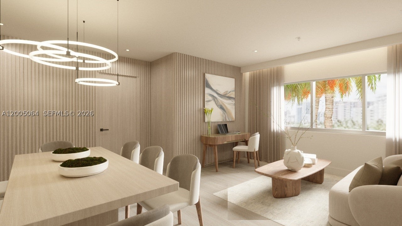 250 Collins Ave 201