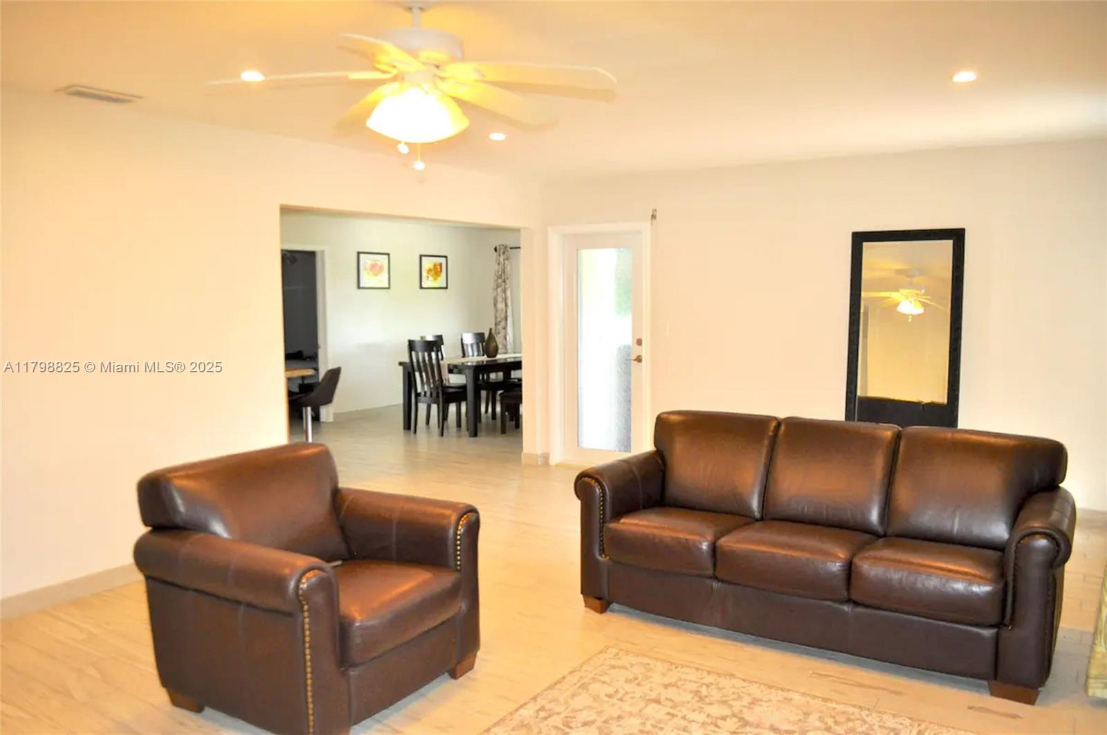 CORAL RIDGE ISLES - Residential