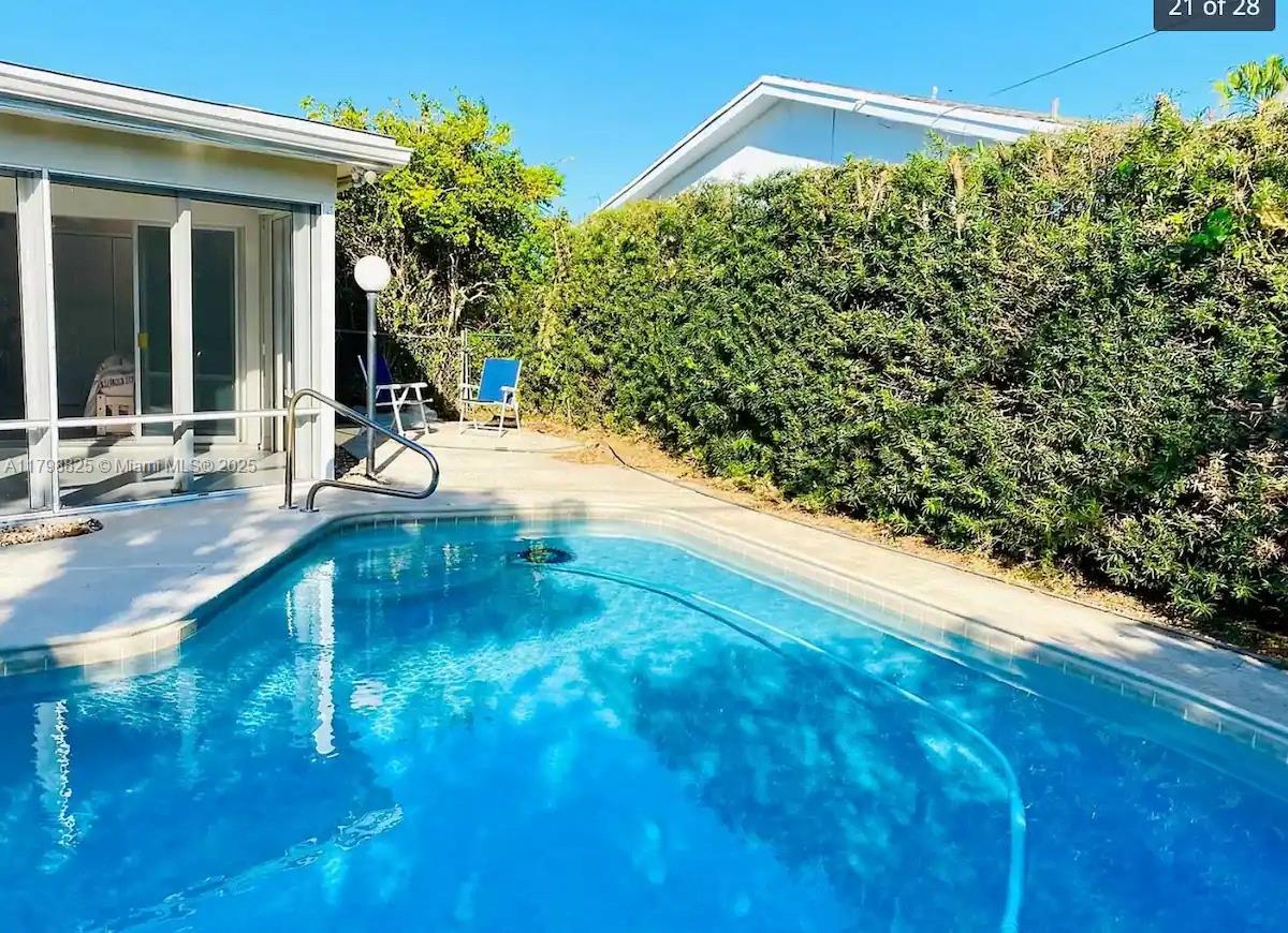 5111 Ne 15th Ave, Fort Lauderdale, Broward County, Florida - 3 Bedrooms  
2 Bathrooms - 