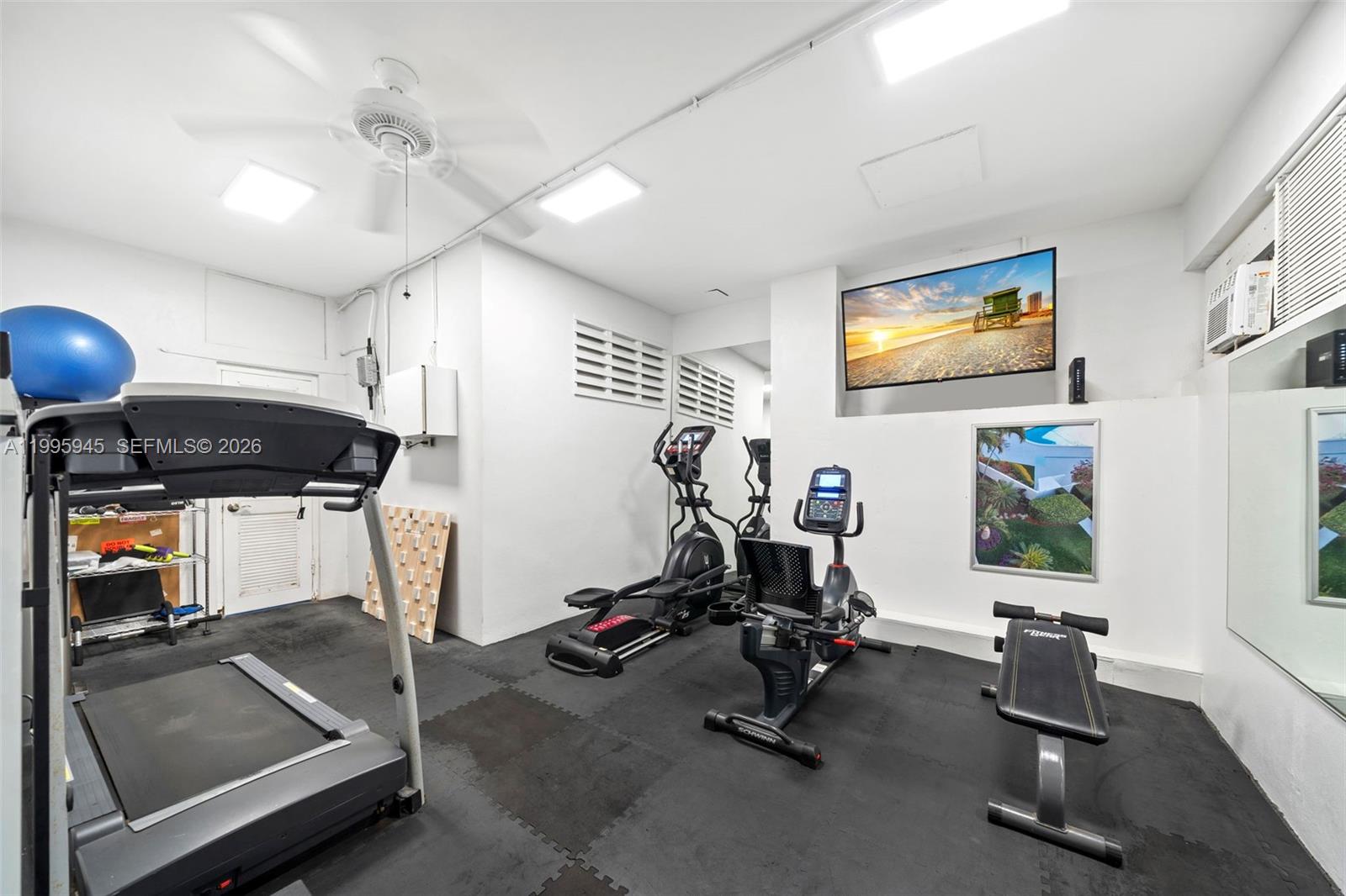 SEA TOWER APTS CO-OP - Residential