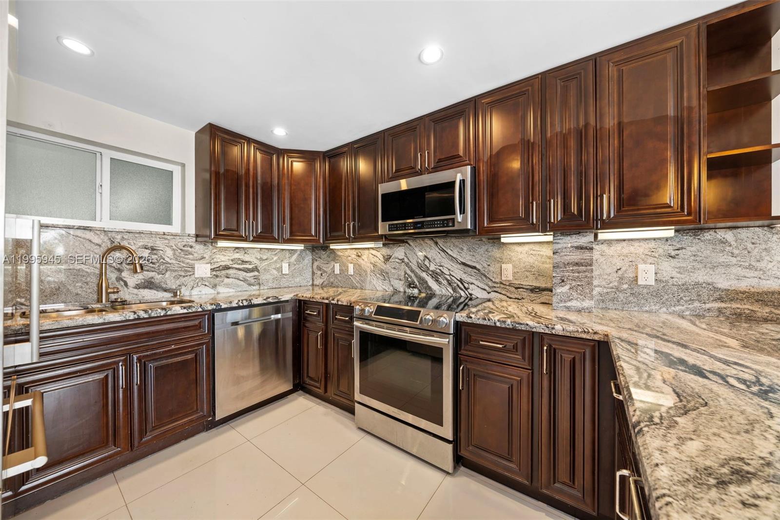 SEA TOWER APTS CO-OP - Residential