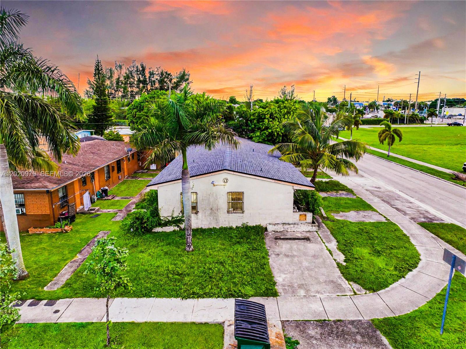 1478 NW 2nd Ave