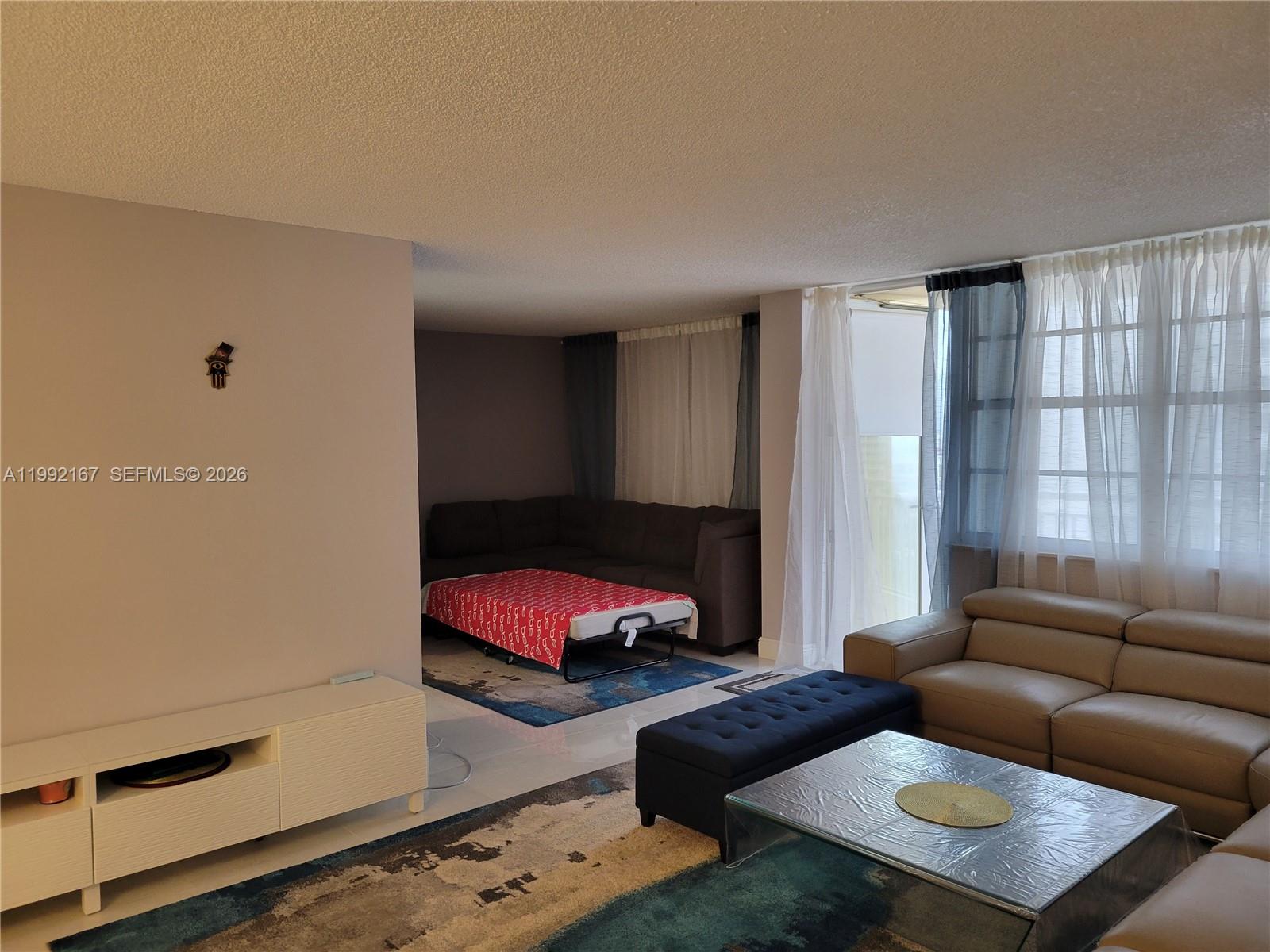 WINSTON TOWERS 200 CONDO - Residential