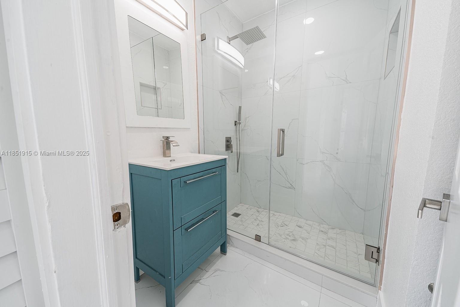 MIRAMAR SEC 11 - Residential