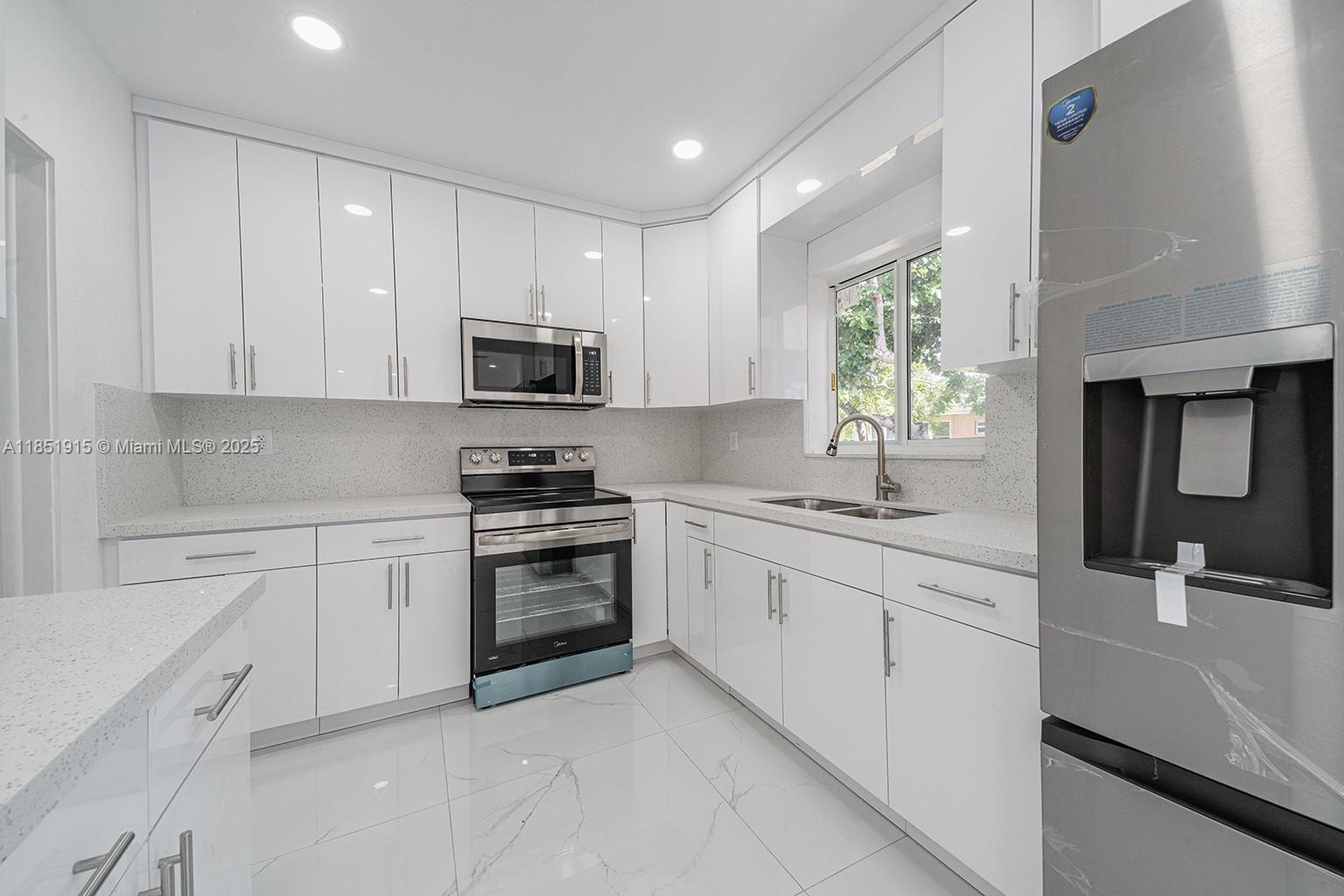 MIRAMAR SEC 11 - Residential