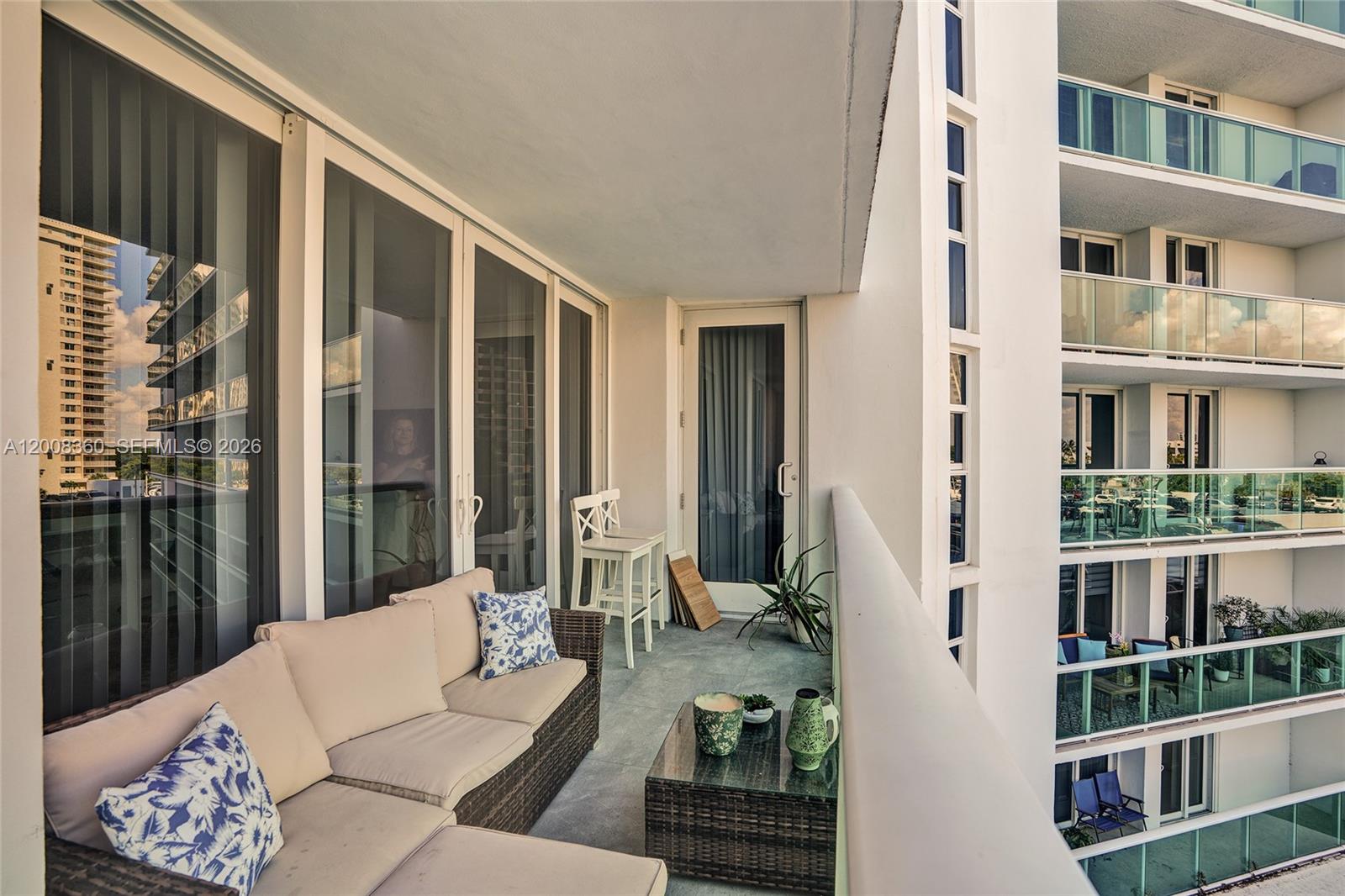 ARLEN HOUSE EAST CONDO - Residential