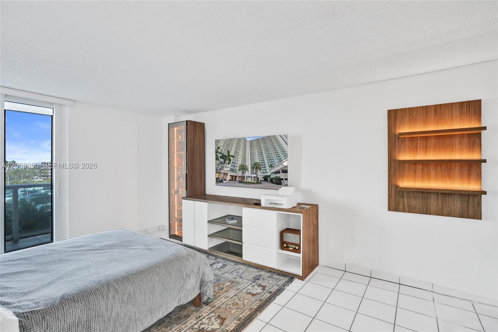 ARLEN HOUSE EAST CONDO - Residential