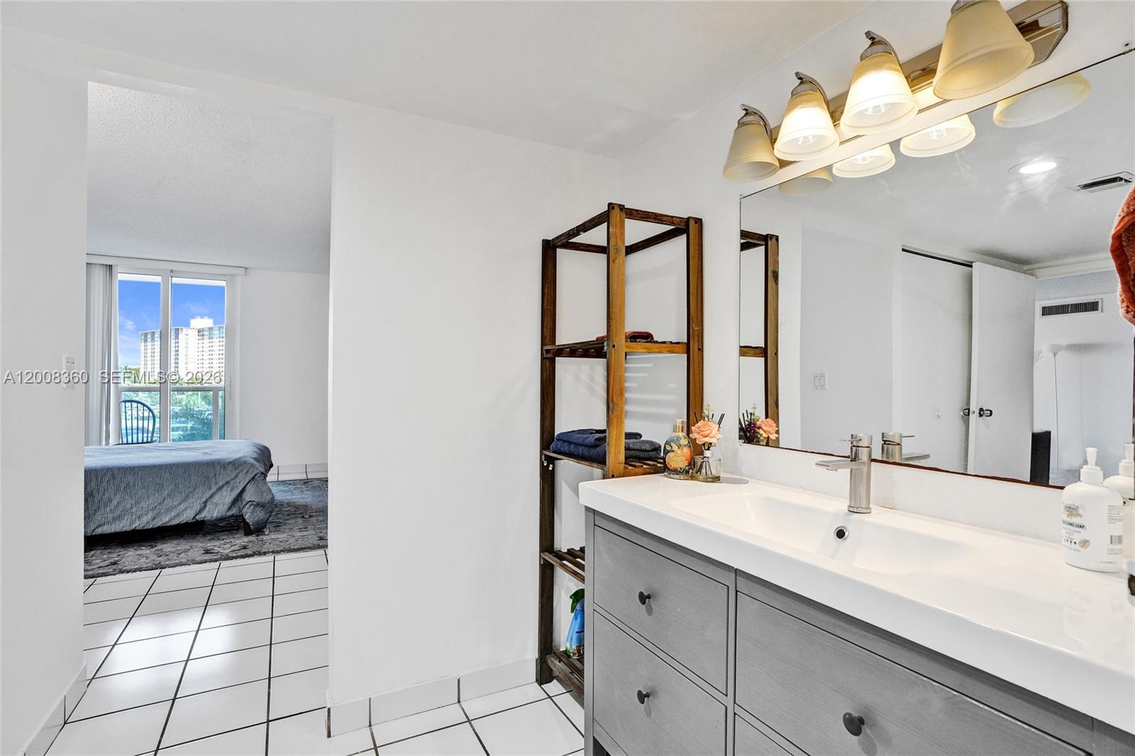 ARLEN HOUSE EAST CONDO - Residential