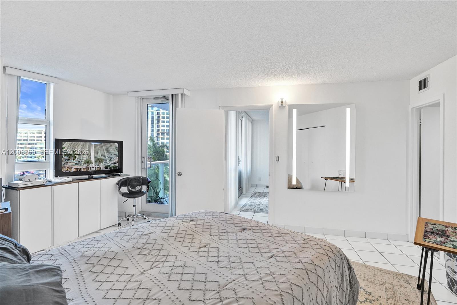 ARLEN HOUSE EAST CONDO - Residential