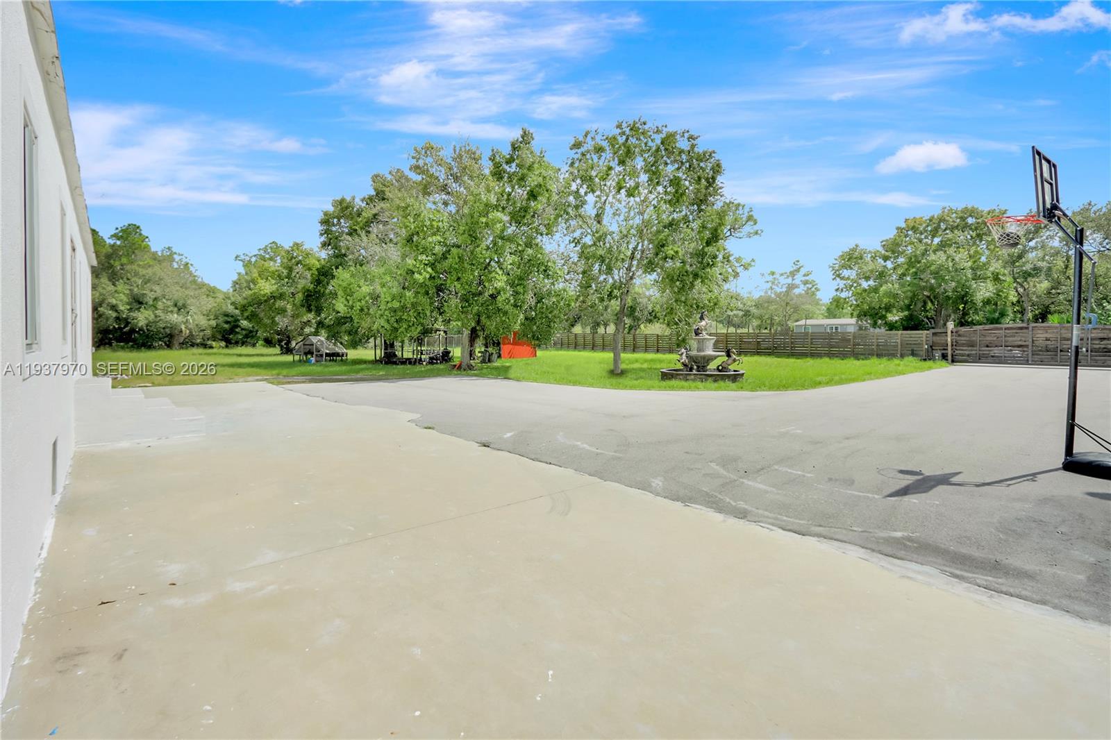 MONTURA RANCH UNREC SEC 27 - Residential