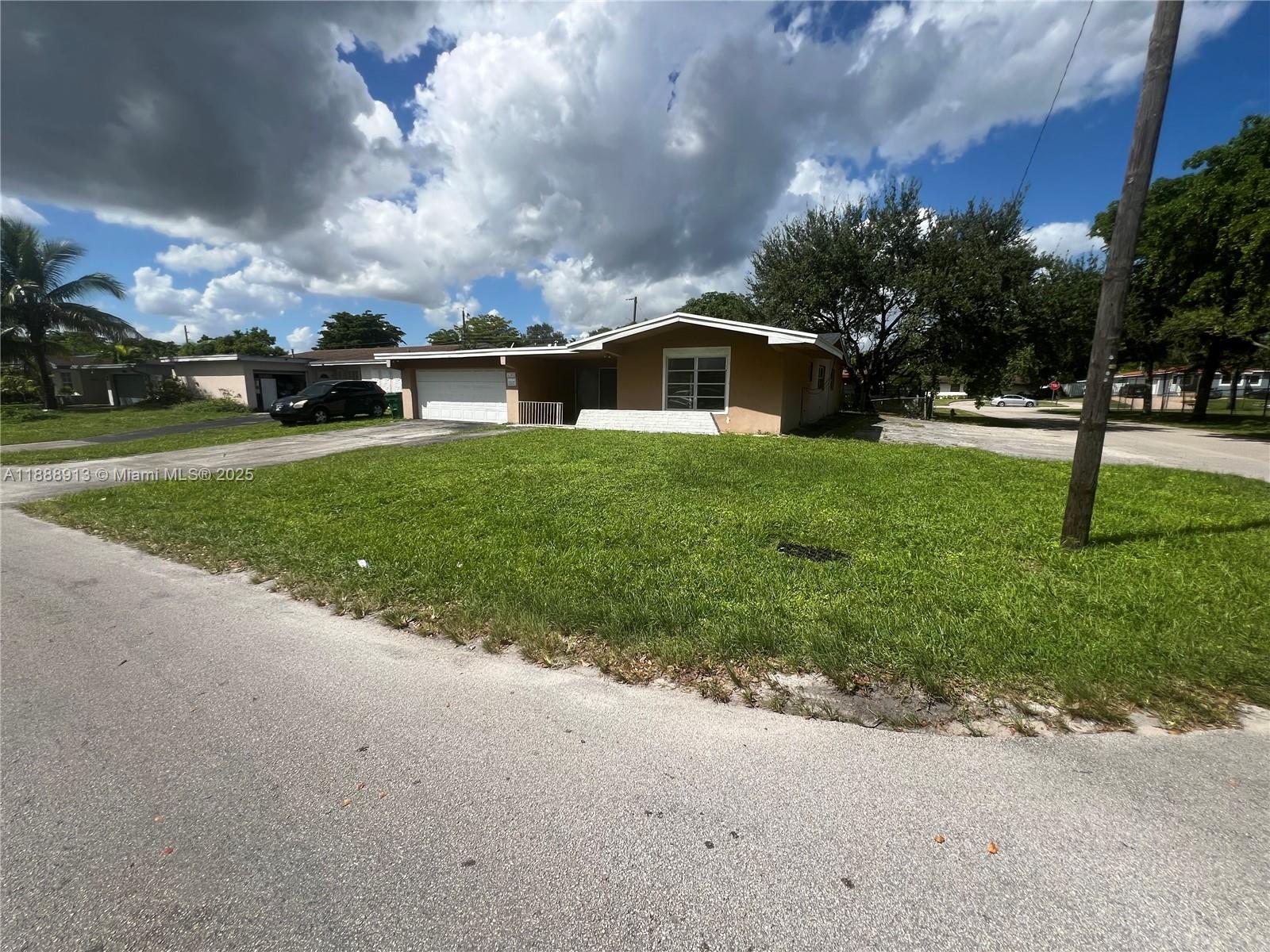 MIRAMAR ISLES SECTION 8 - Residential