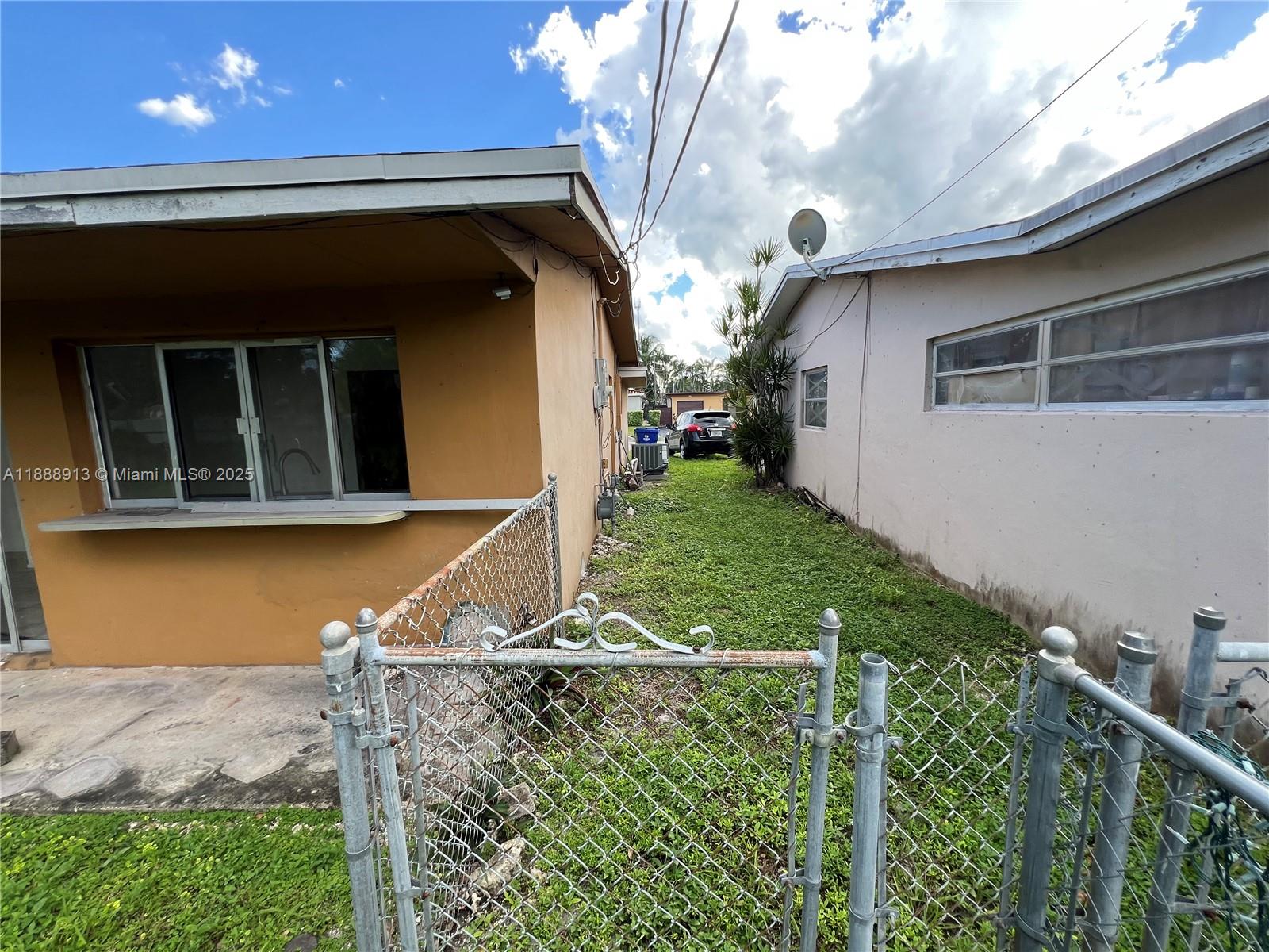 MIRAMAR ISLES SECTION 8 - Residential