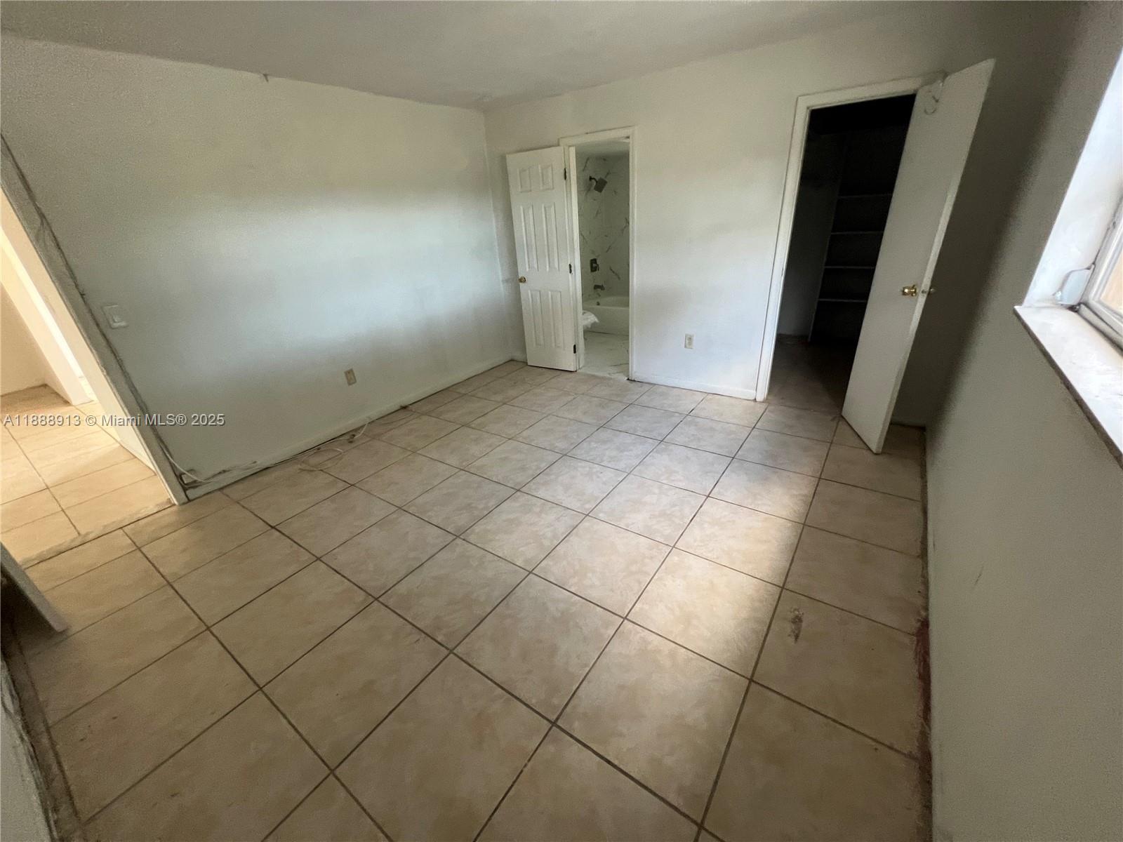 MIRAMAR ISLES SECTION 8 - Residential