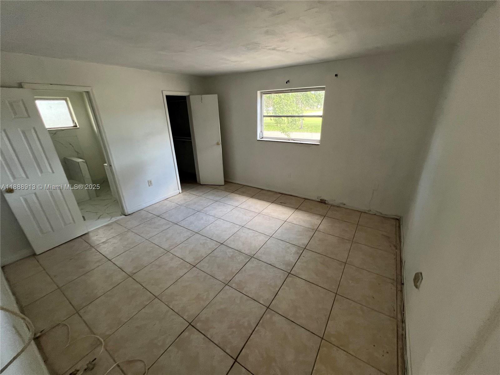 MIRAMAR ISLES SECTION 8 - Residential