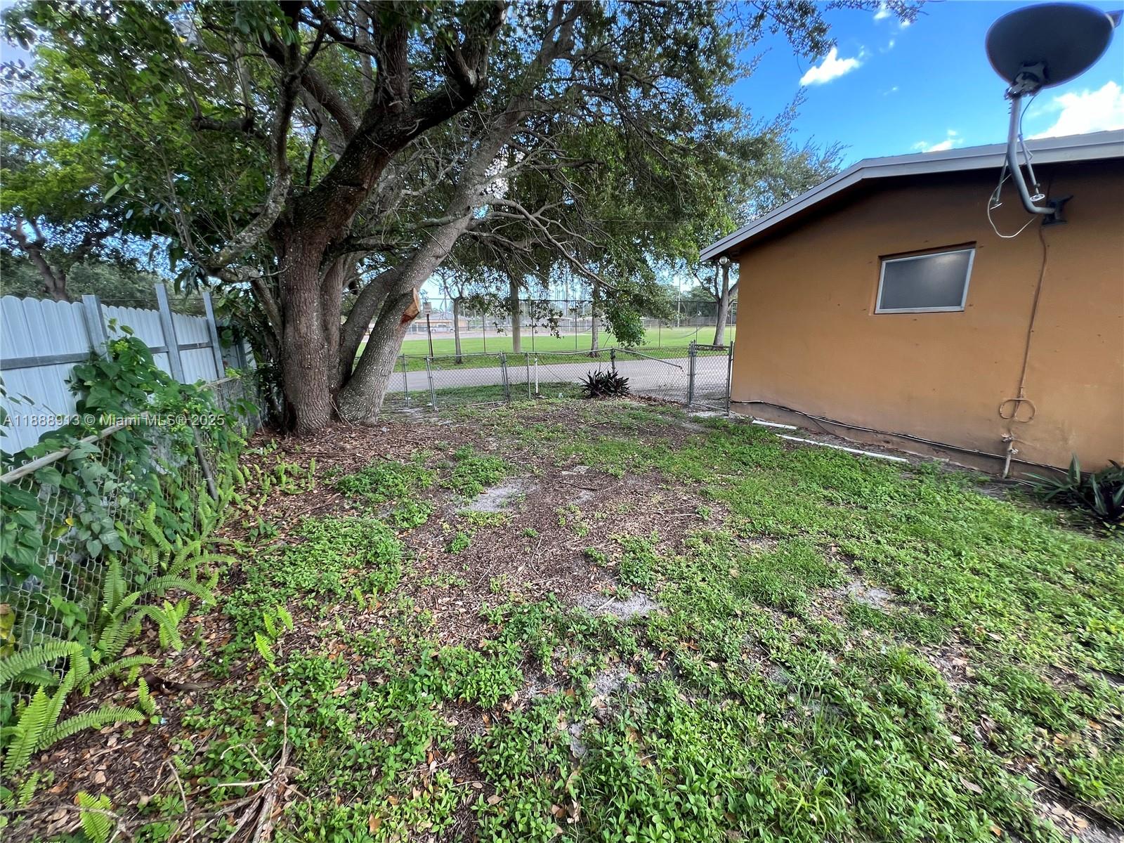 MIRAMAR ISLES SECTION 8 - Residential