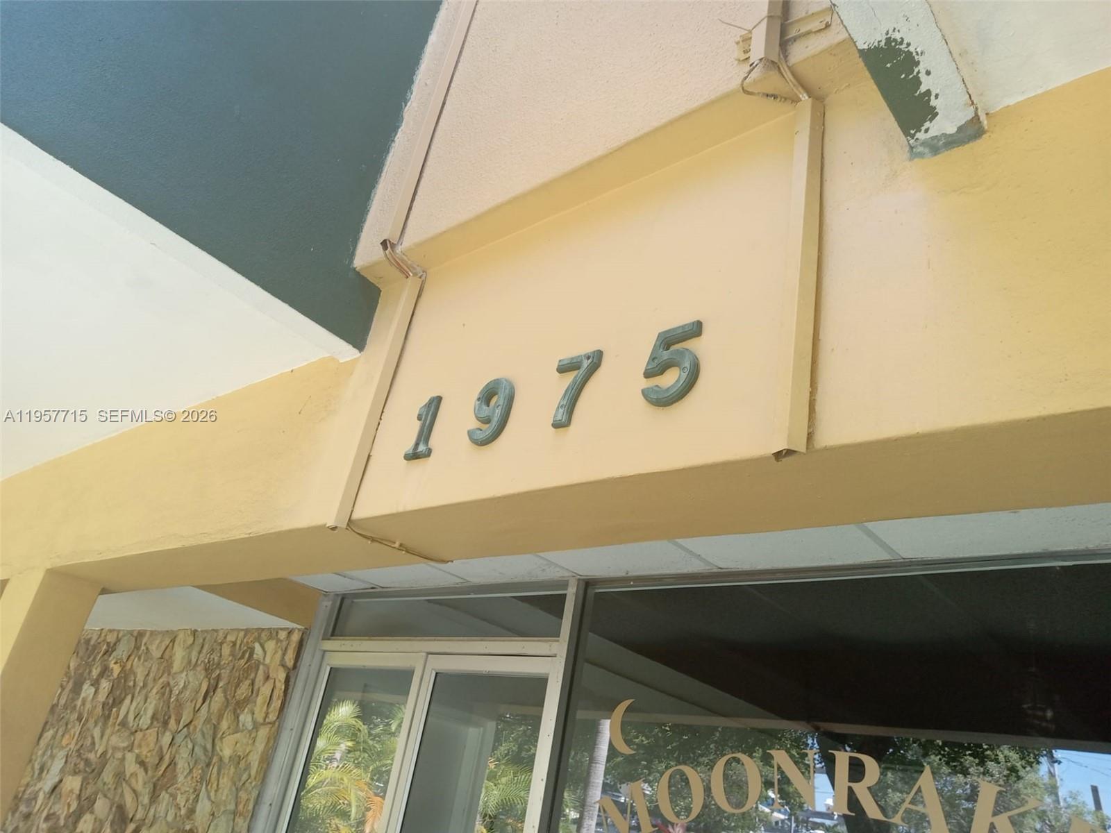 MOONRAKER CONDO - Residential