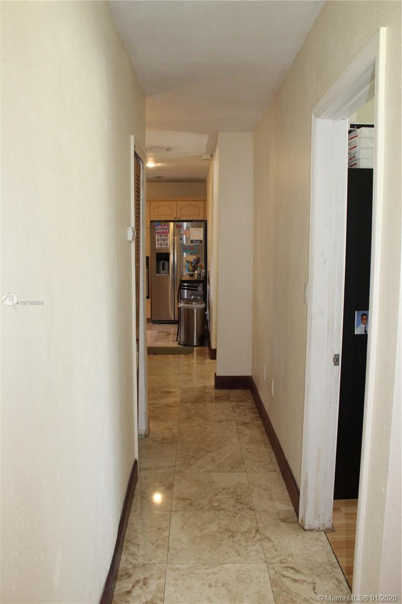 CORAL GATE SEC D - Residential