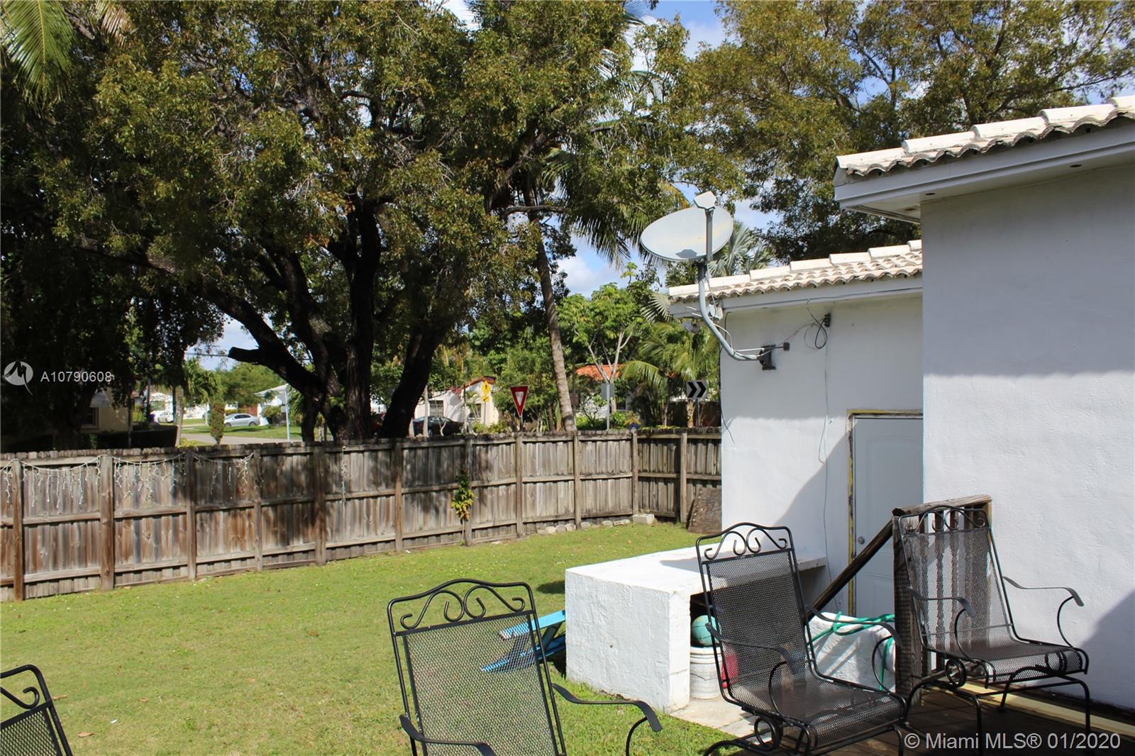 CORAL GATE SEC D - Residential