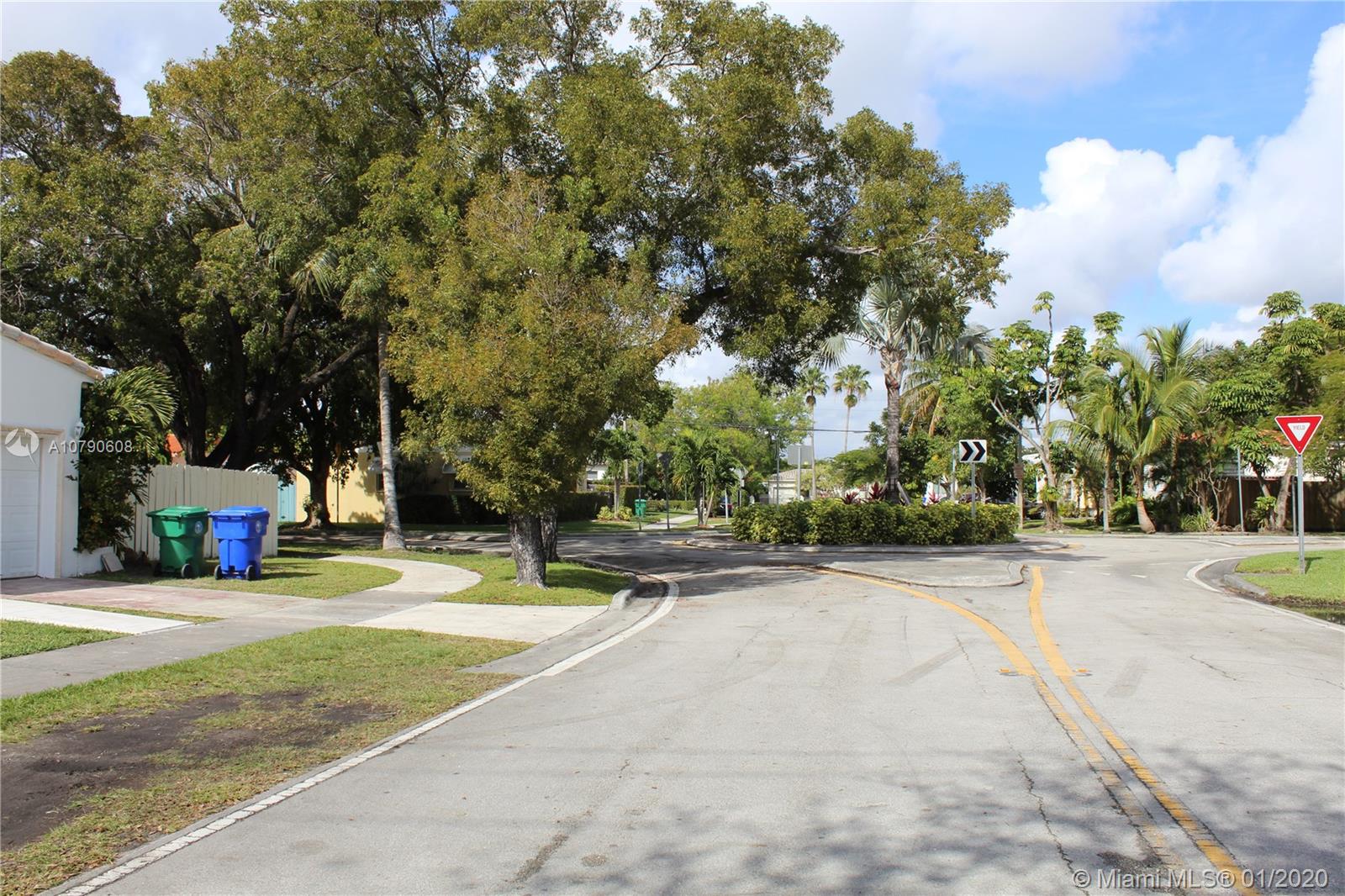 CORAL GATE SEC D - Residential