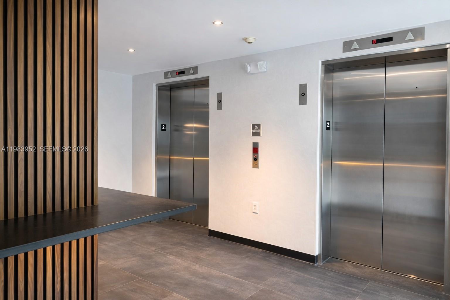 LOFTS AT HOLLYWOOD ST - Residential