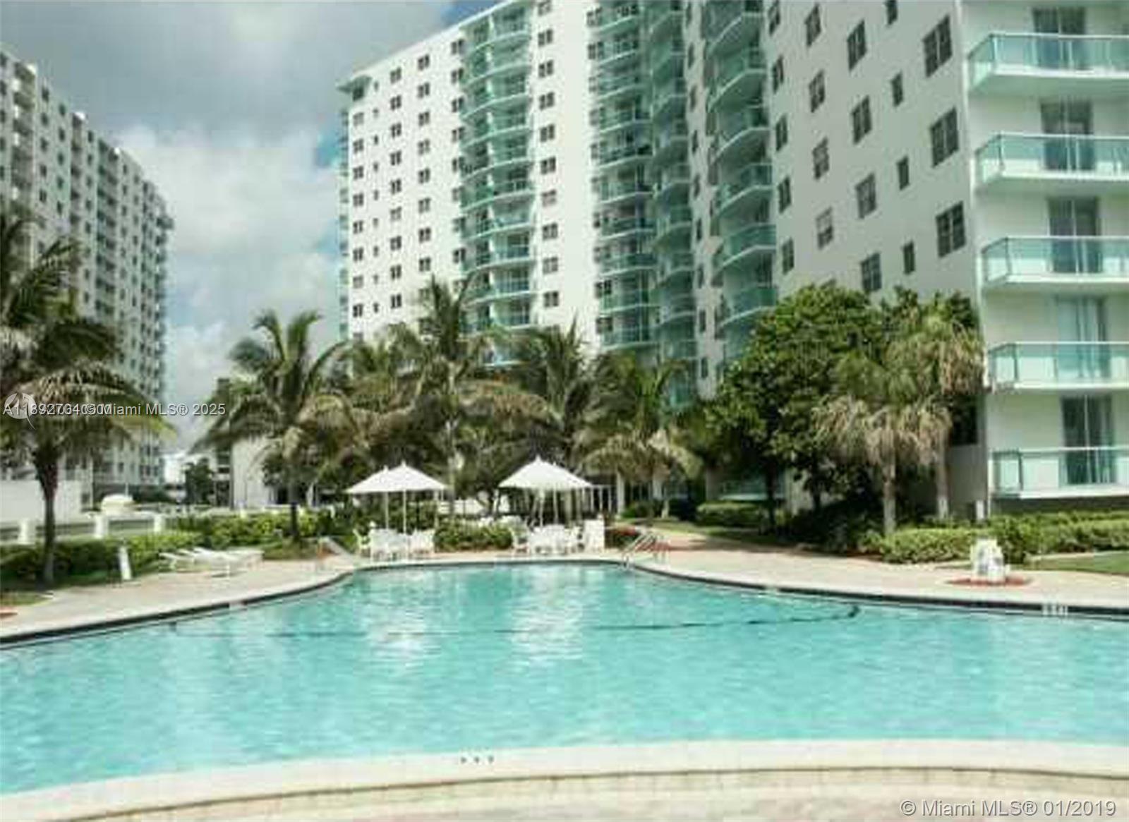 TIDES ON HOLLYWOOD BEACH - Residential