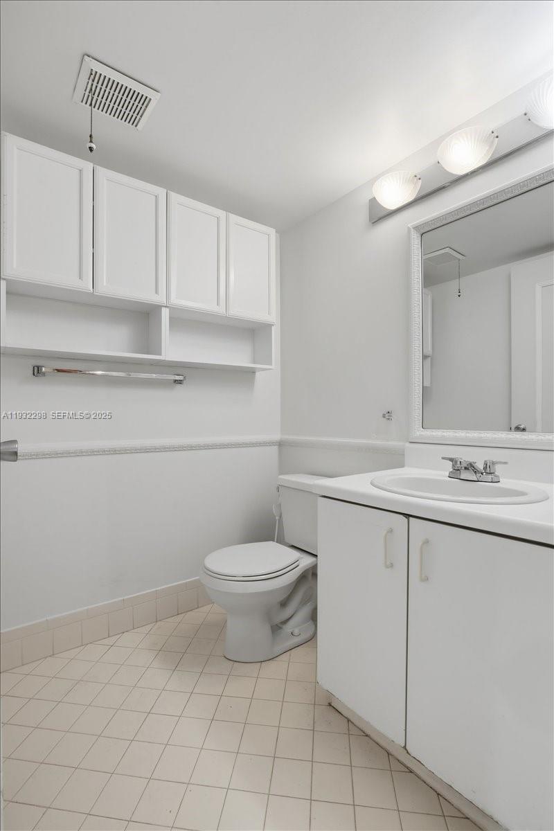 PLYMOUTH AT CENTURY VILLA - Residential