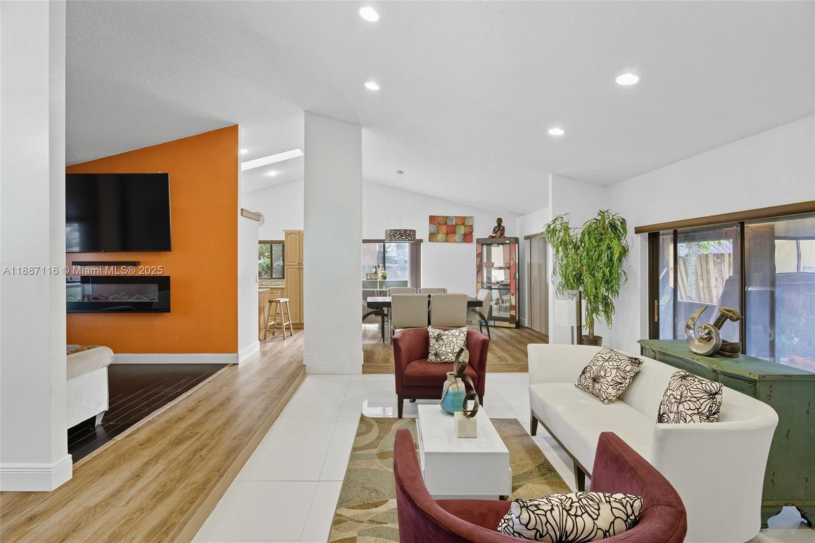 CITY OF LAUDERHILL SEC TH - Residential