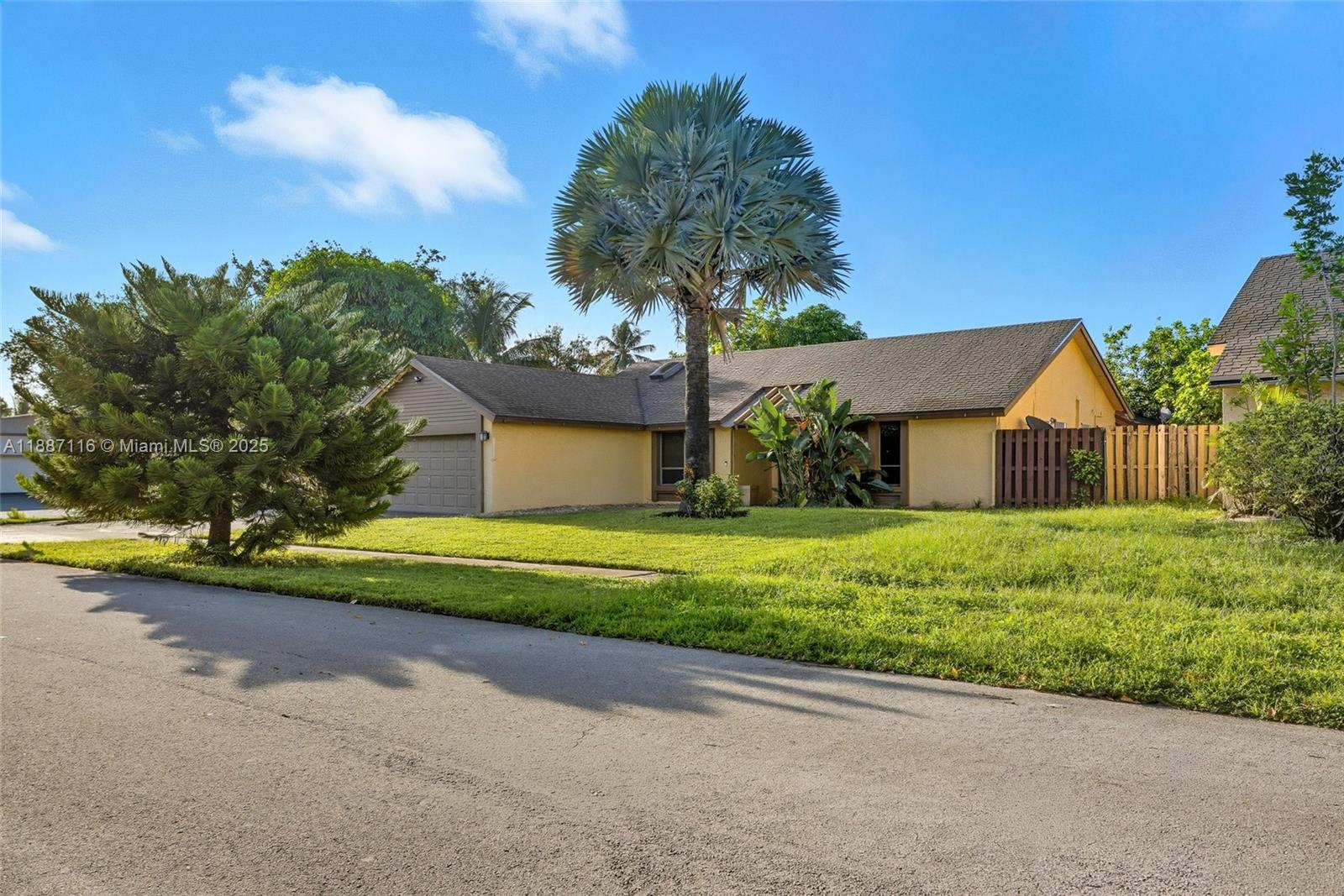 CITY OF LAUDERHILL SEC TH - Residential