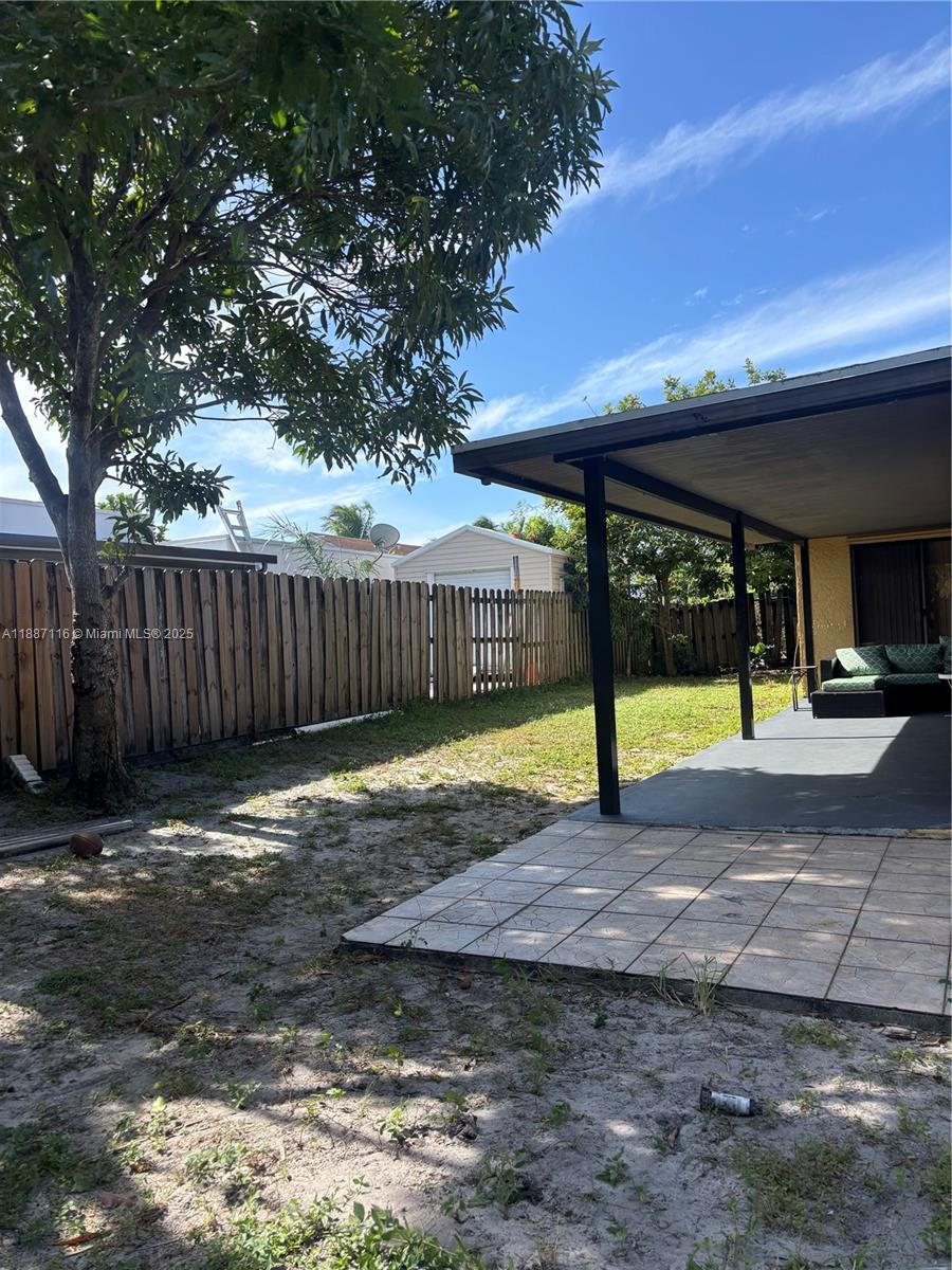 CITY OF LAUDERHILL SEC TH - Residential