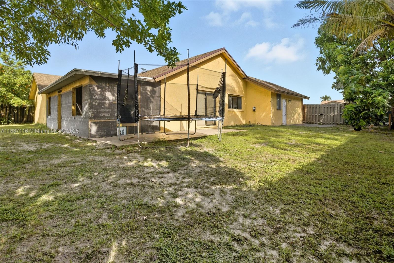 CITY OF LAUDERHILL SEC TH - Residential