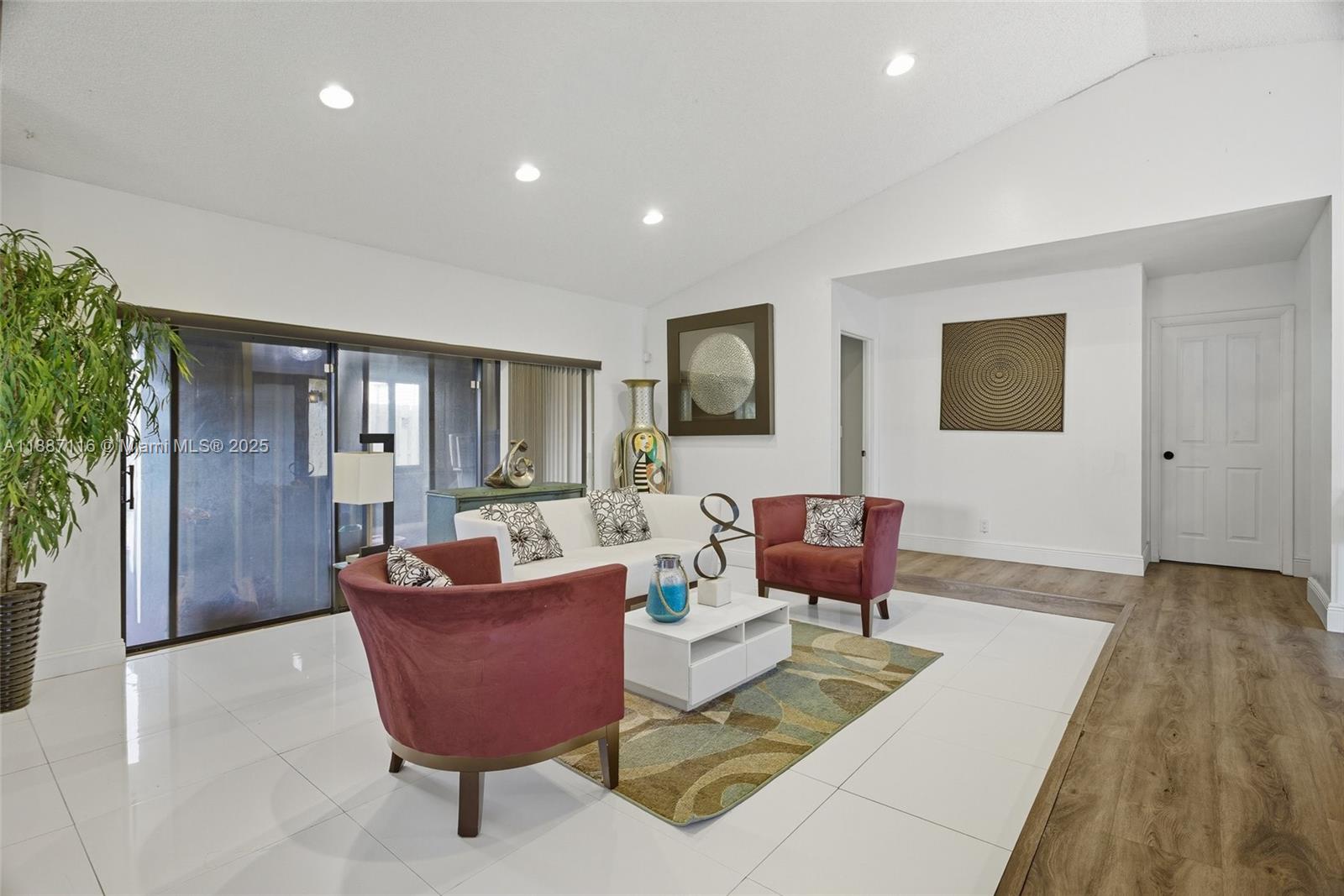 CITY OF LAUDERHILL SEC TH - Residential