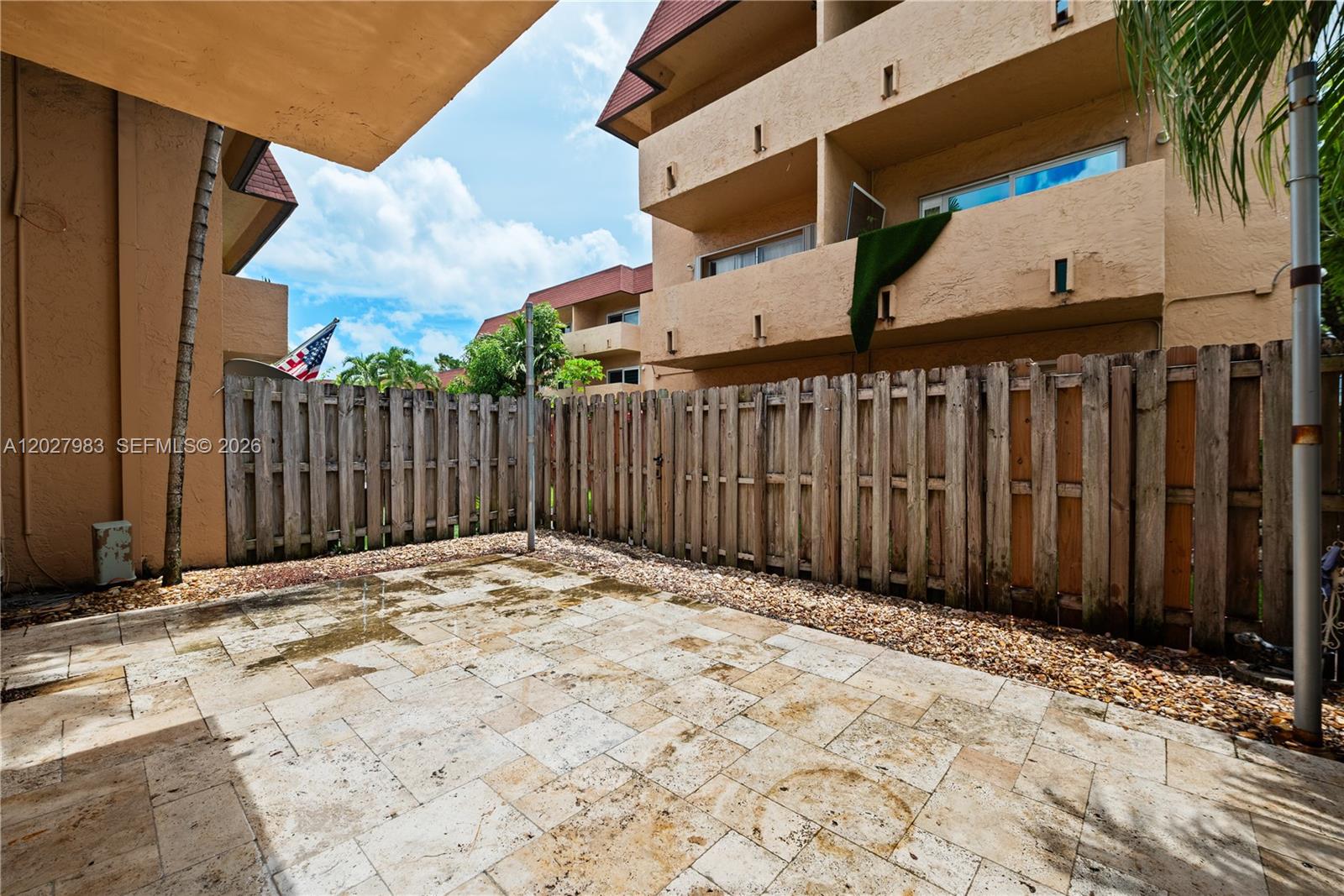 PUERTA DEL SOL CONDO - Residential