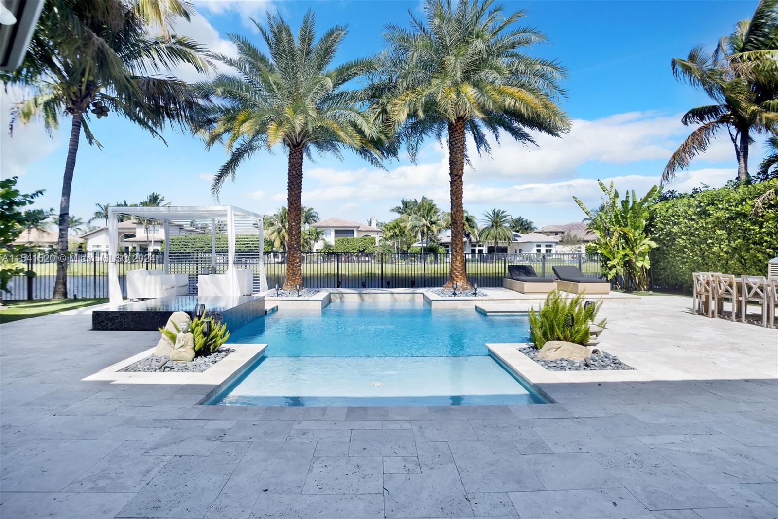 Seven Bridges - Residential