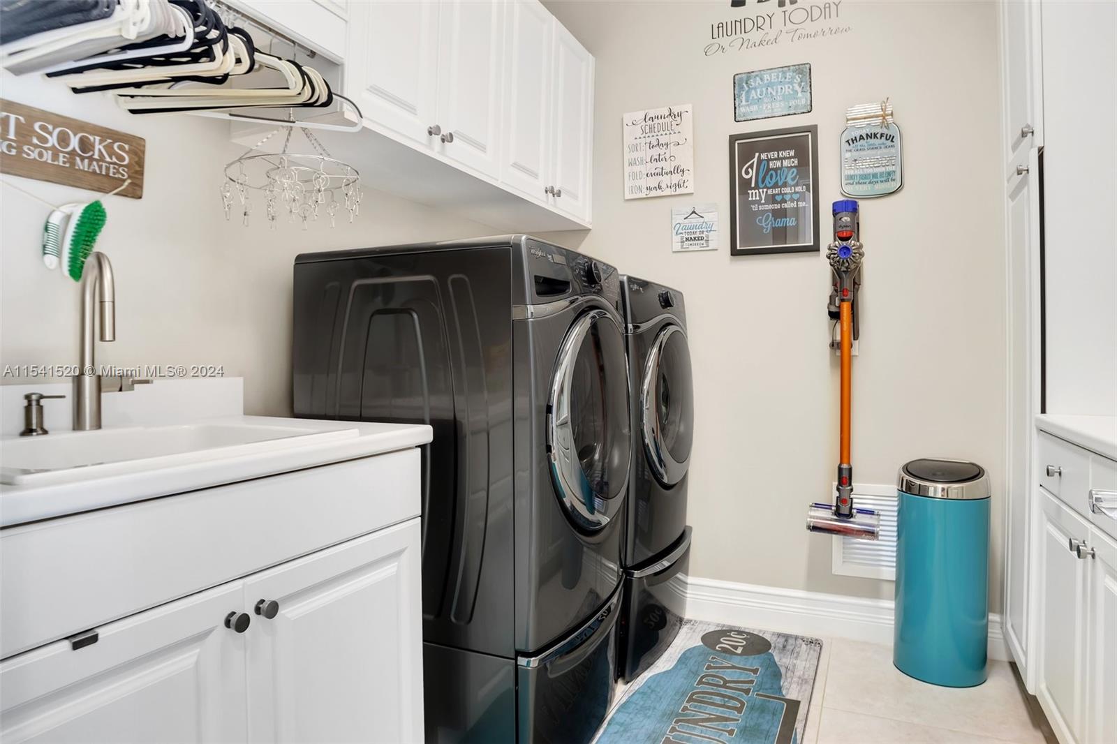 Seven Bridges - Residential