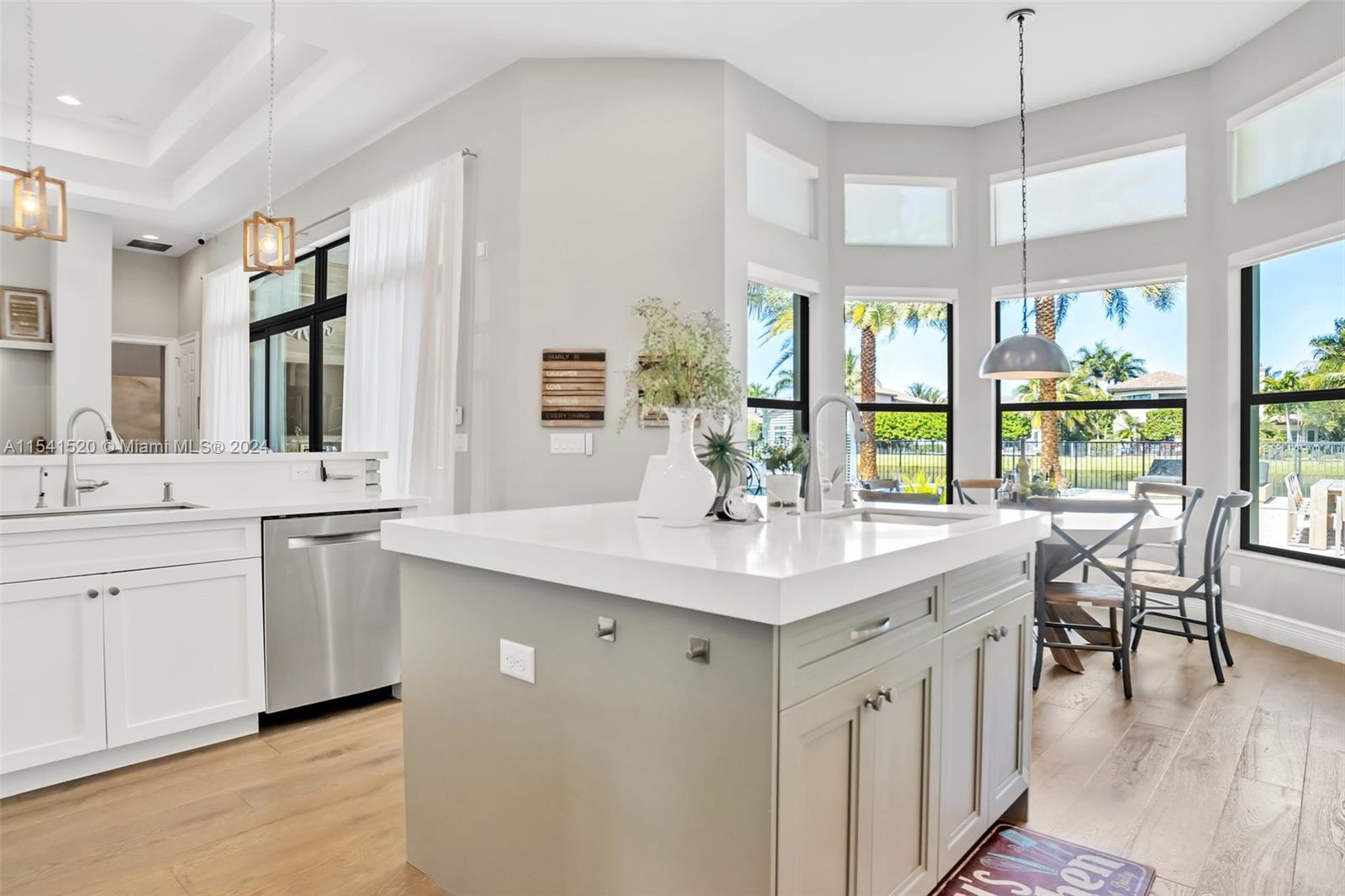 Seven Bridges - Residential