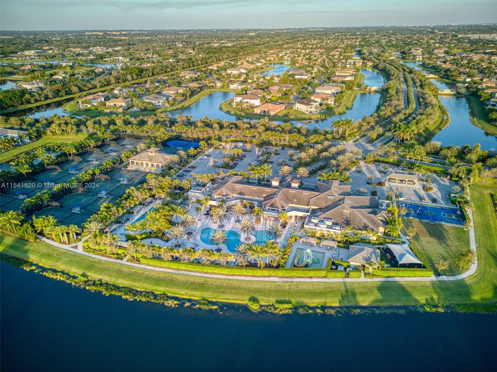 Seven Bridges - Residential