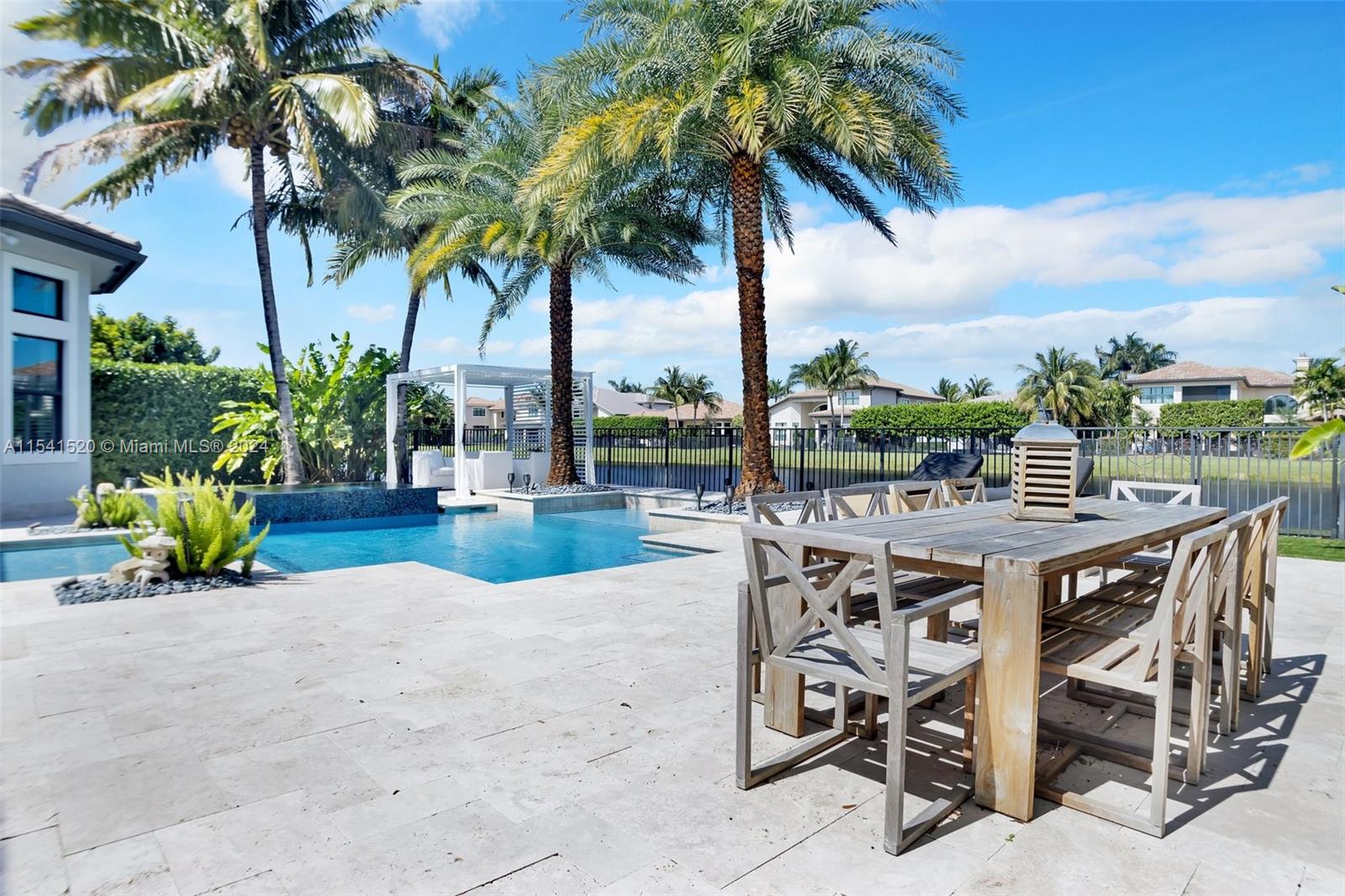 Seven Bridges - Residential