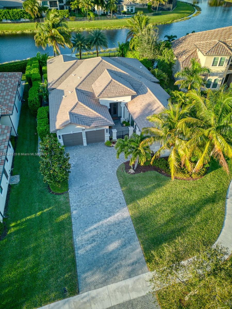 Seven Bridges - Residential