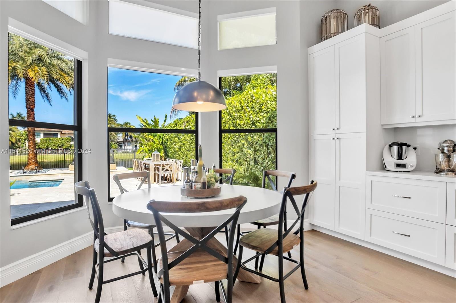 Seven Bridges - Residential