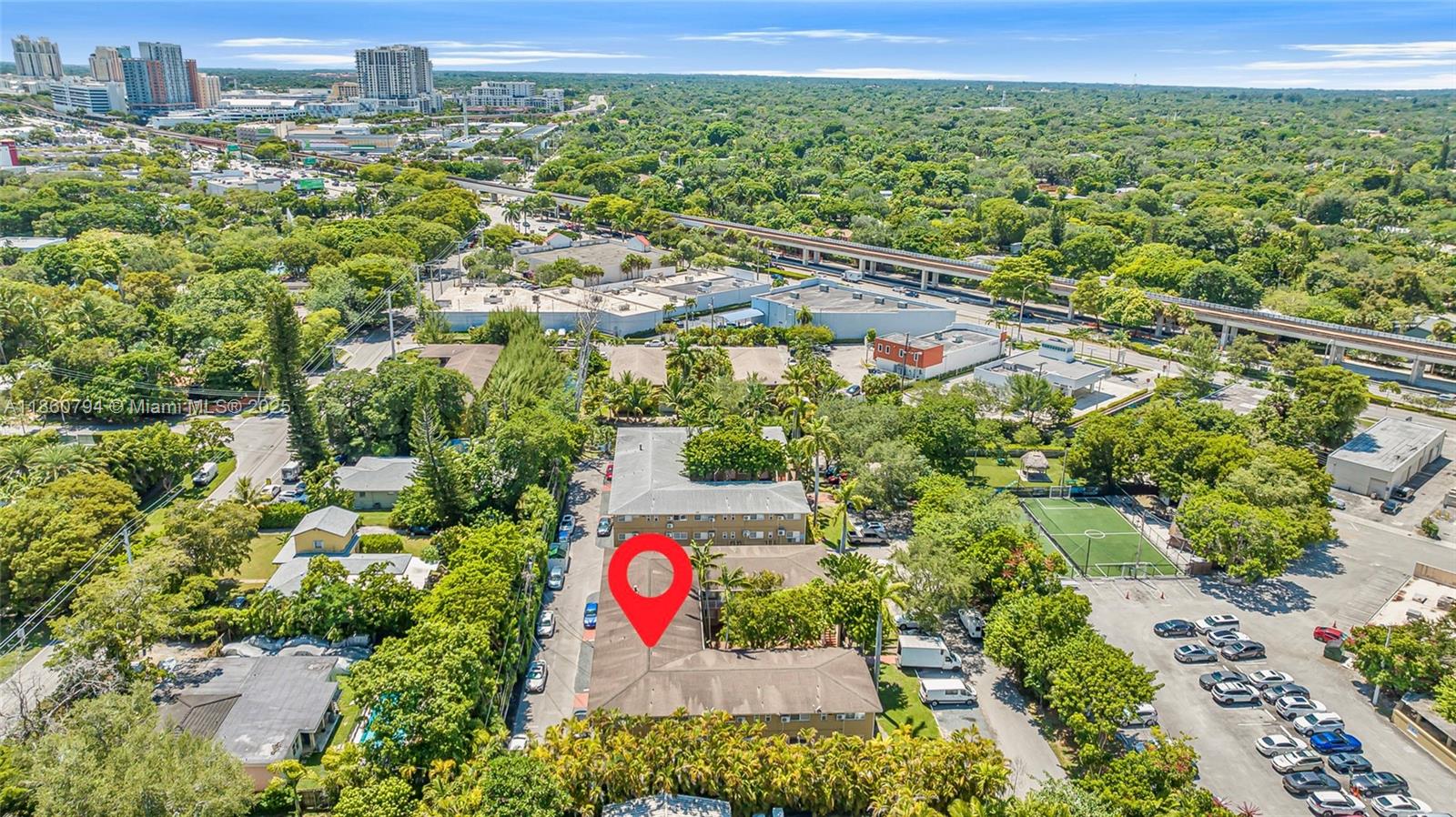 THE OAKS AT SOUTH MIAMI C - Residential