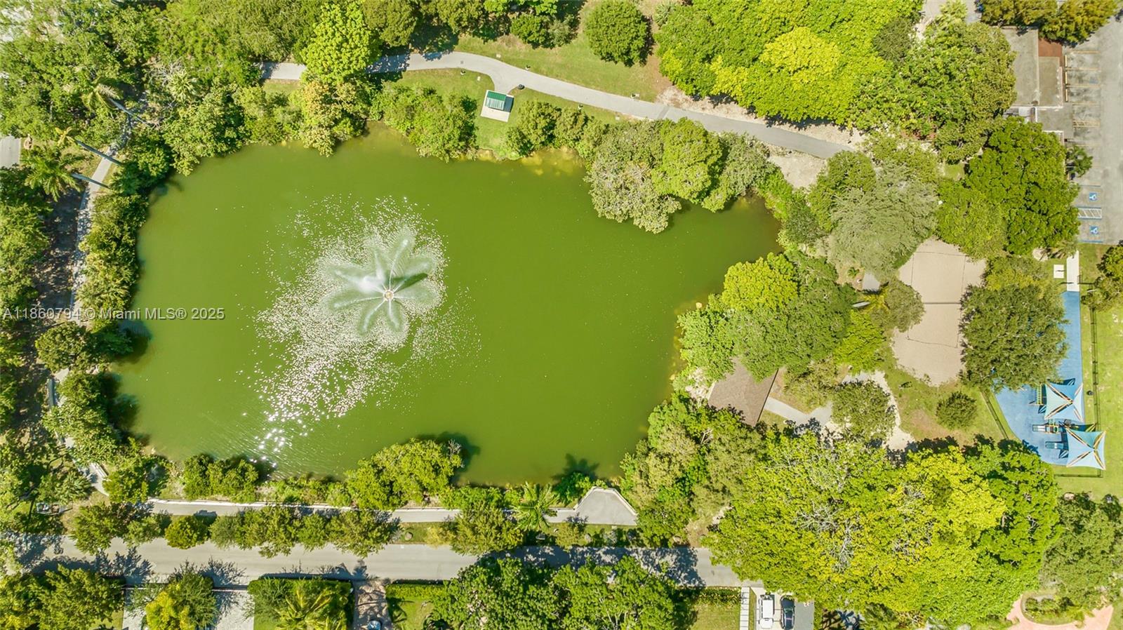 THE OAKS AT SOUTH MIAMI C - Residential