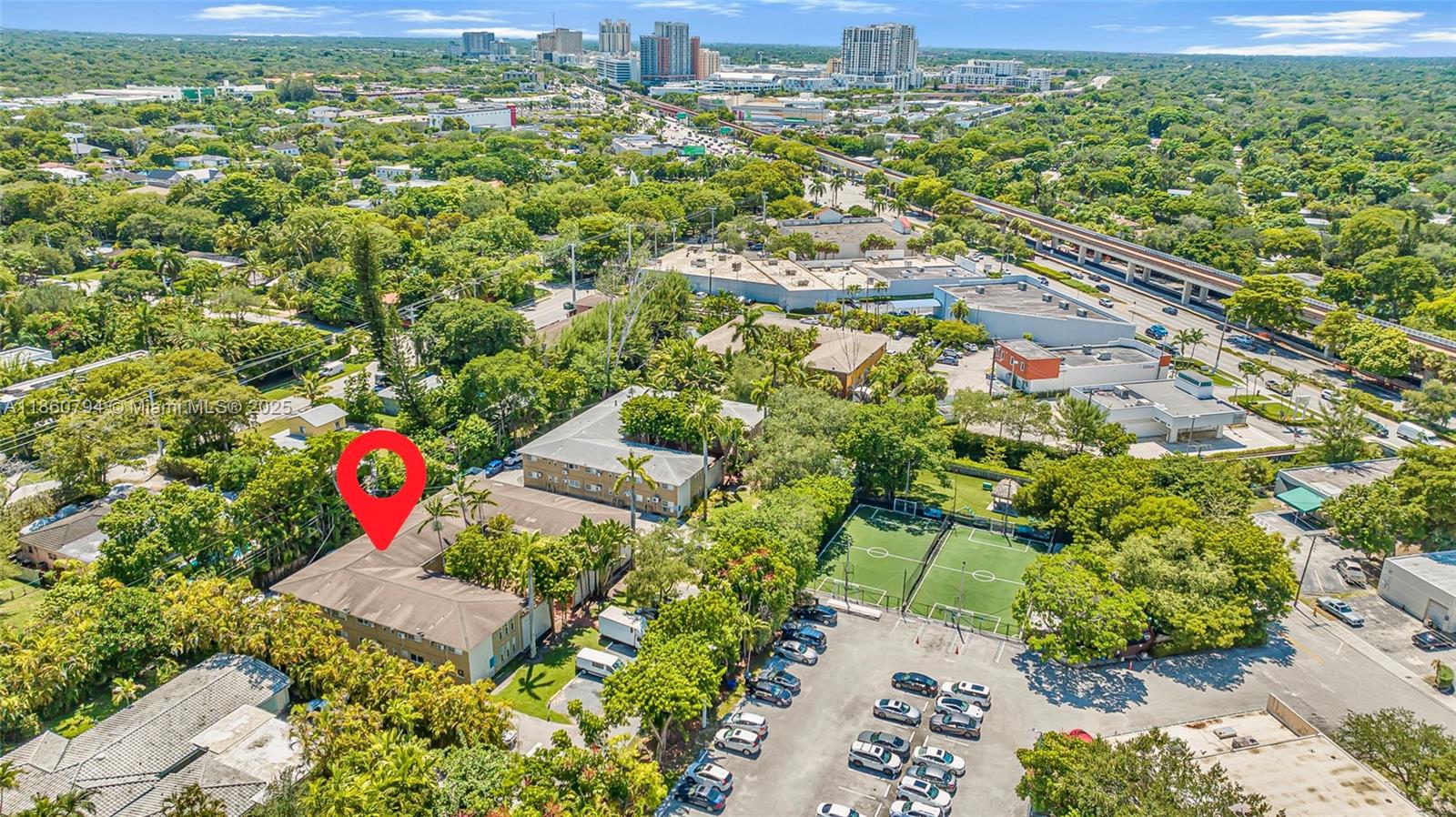 THE OAKS AT SOUTH MIAMI C - Residential