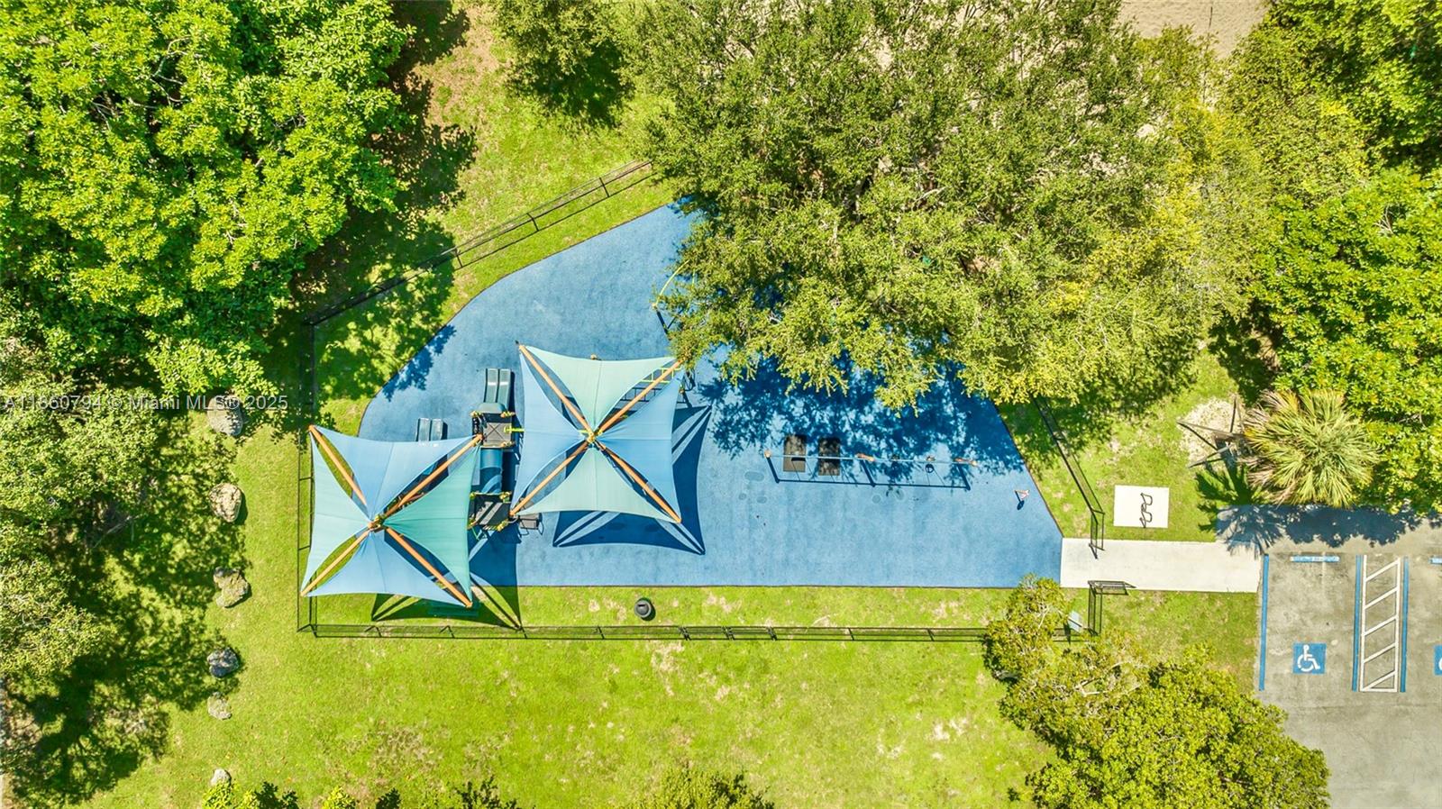 THE OAKS AT SOUTH MIAMI C - Residential