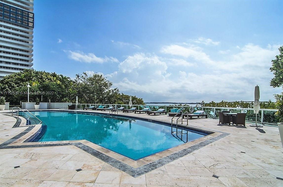 SANTA MARIA CONDO - Residential