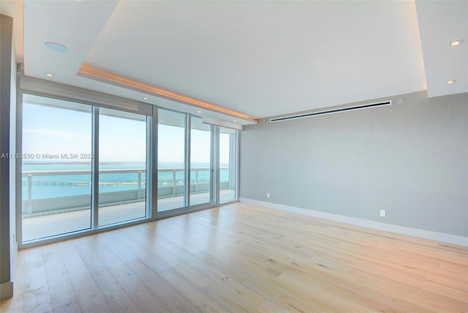 SANTA MARIA CONDO - Residential