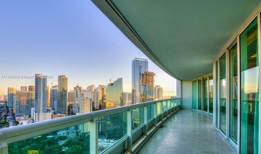 SANTA MARIA CONDO - Residential