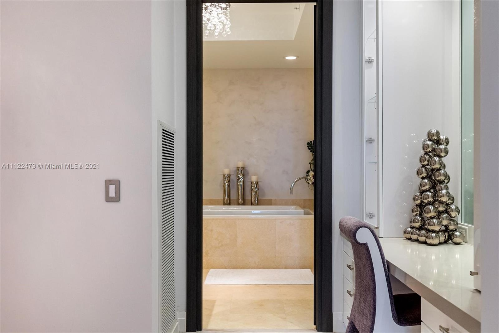 BAL HARBOUR NORTH SOUTH C - Residential