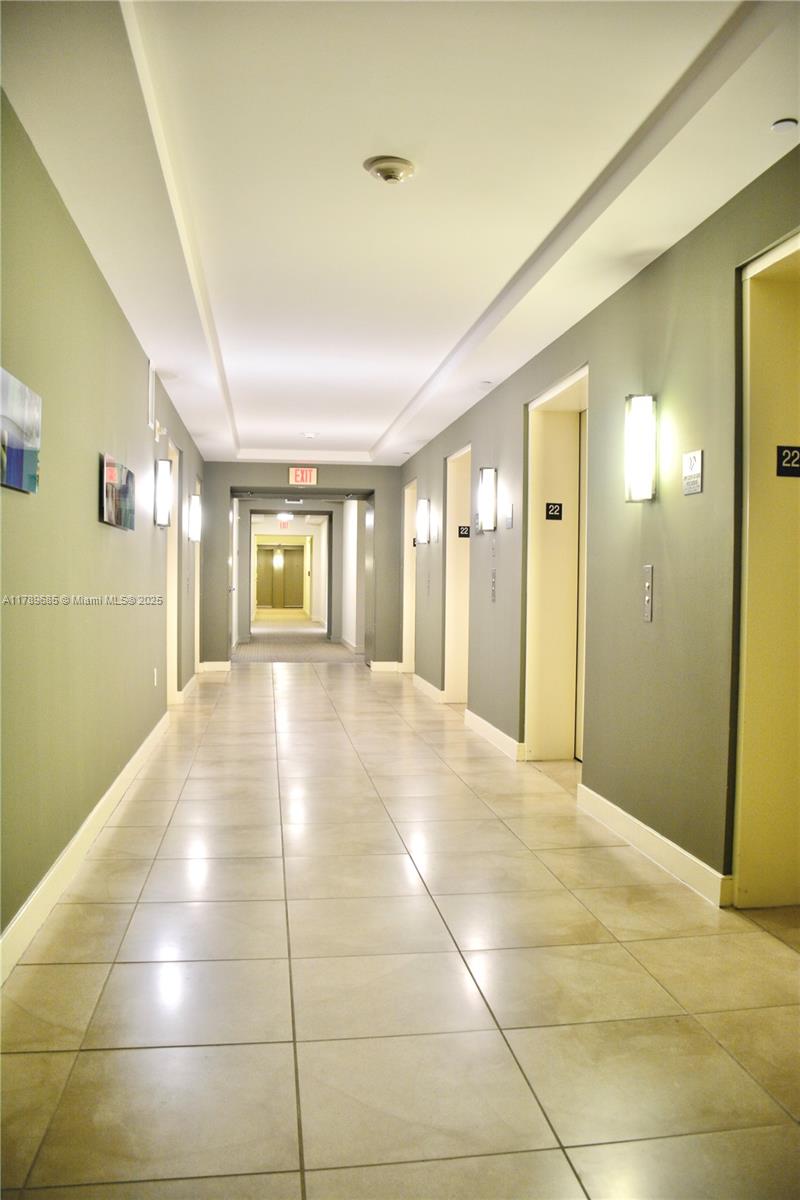 950 Brickell Bay 2209